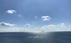 Море